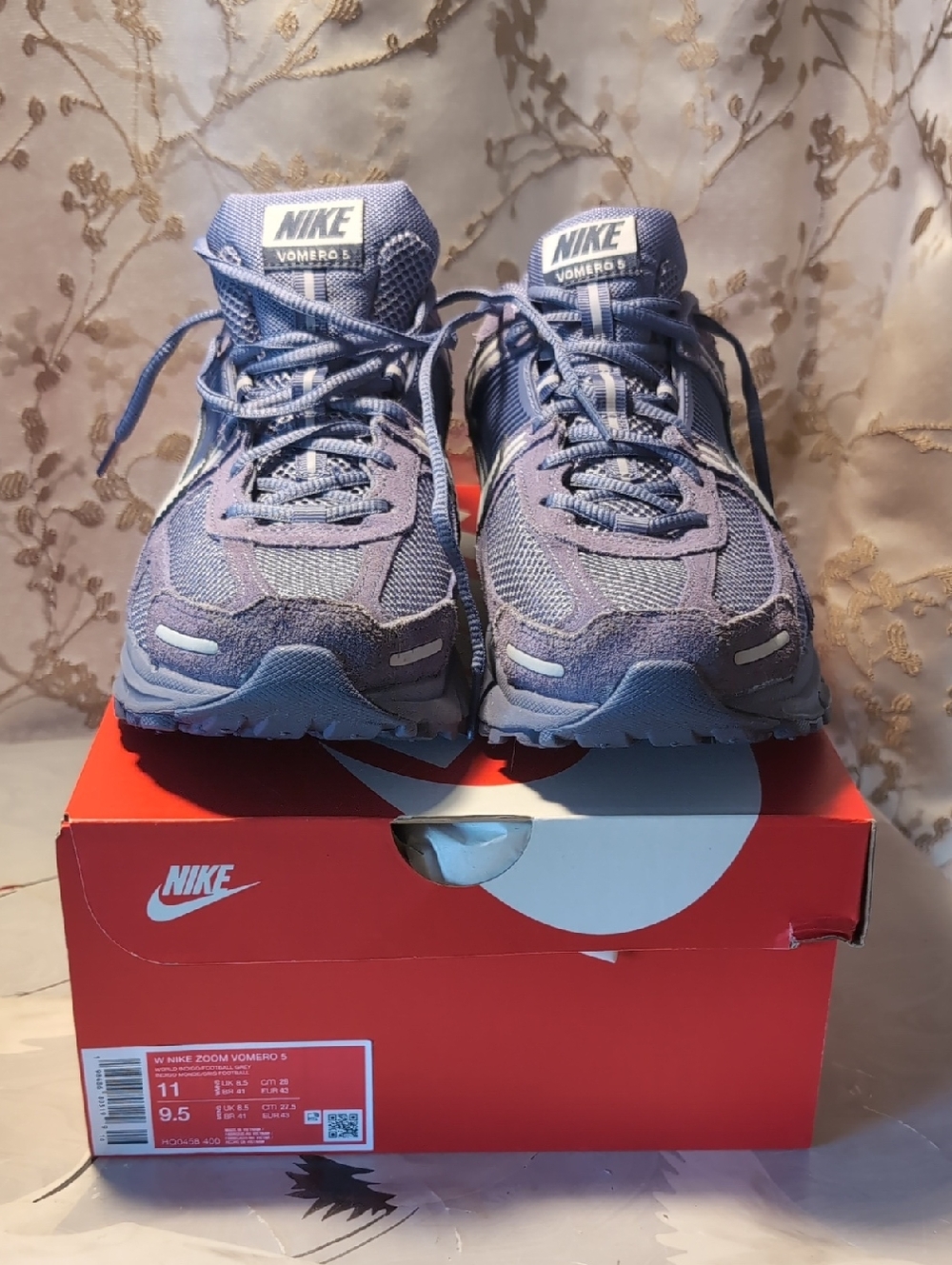 Nike Zoom Vomero 5 Sz 11